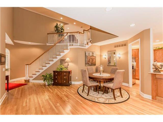 For Sale: 6595 NW Monticello Dr Kansas City, MO 64152