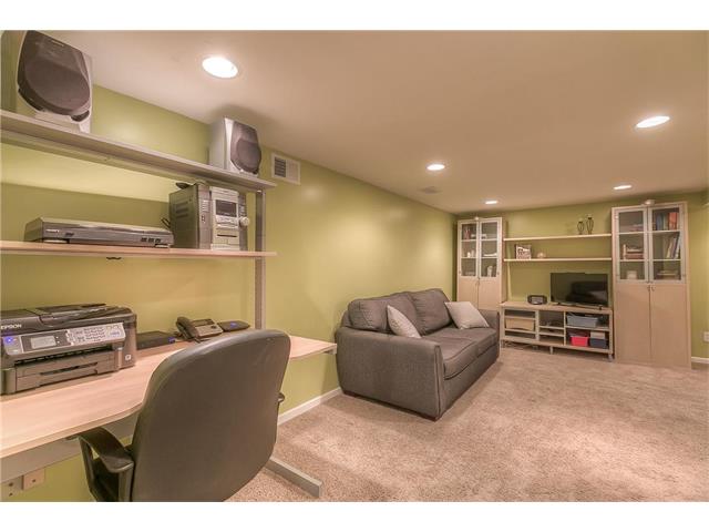 1801 NE 72nd Ter