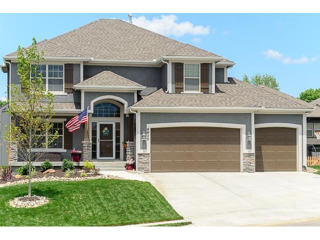 For Sale: 4600 NE 91st St Kansas City, MO 64156