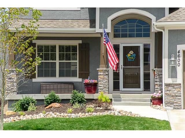 For Sale: 4600 NE 91st St Kansas City, MO 64156