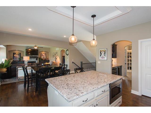 For Sale: 4600 NE 91st St Kansas City, MO 64156
