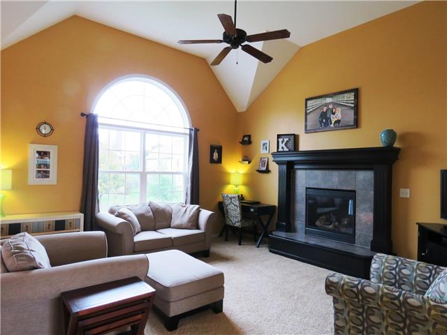 11032 N Tullis Ct