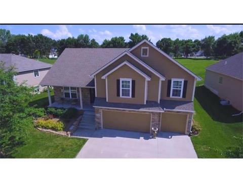 504 N Noyes Blvd