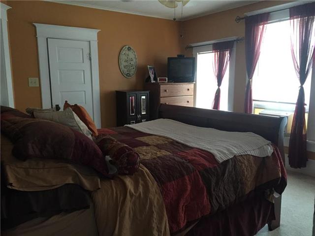 For Sale: 413 Linn St Trenton, MO 64683