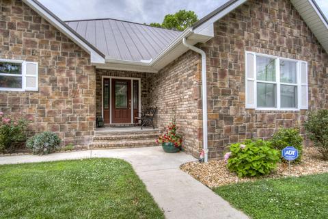 13041 Locust Rd