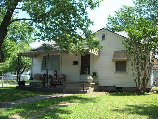 11502 Cedar Dr