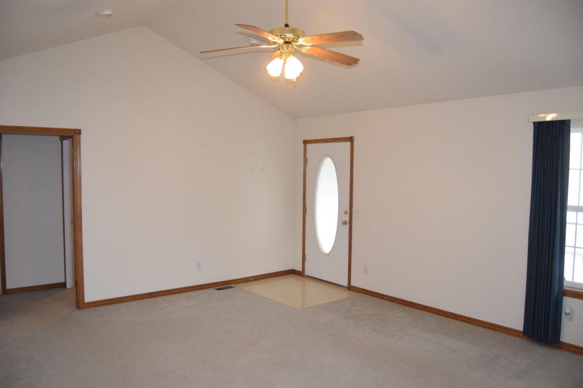 2302 S Joplin Ave