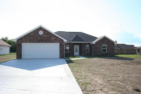 711 Elliot Dr