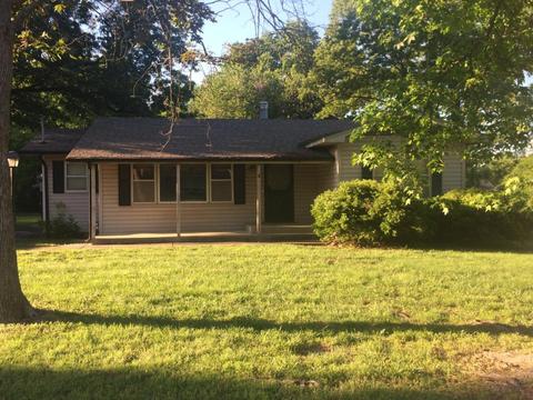 1107 E Highland Ave