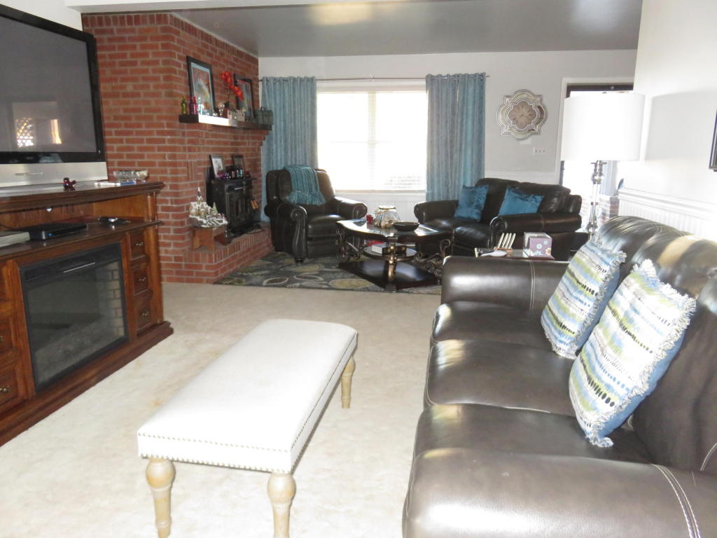 83 Shyanne Rd