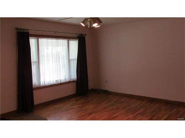 116 N 7th St