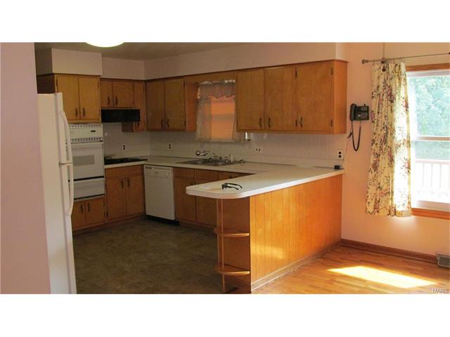 116 N 7th St