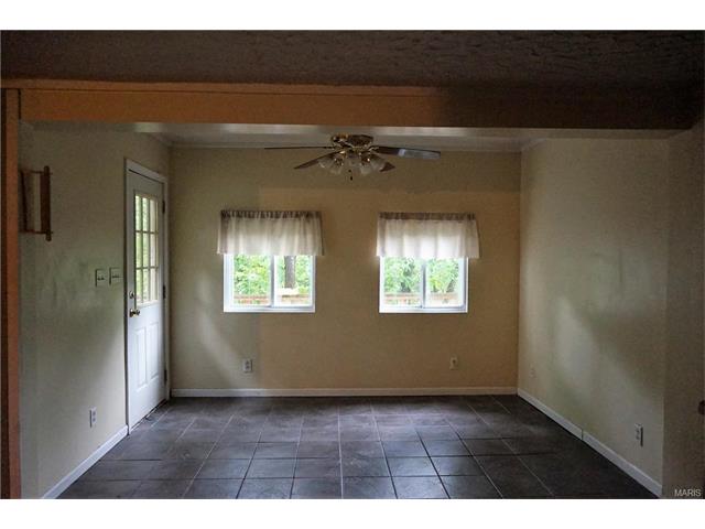 For Sale: 11965 County Road 8050 Rolla, MO 65401