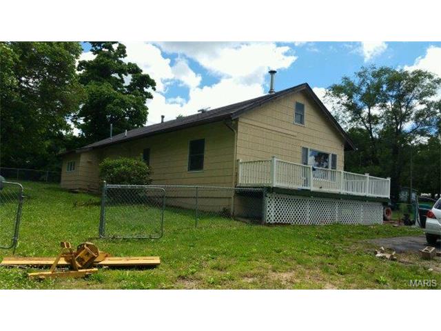 For Sale: 507 N Old Highway 66 Bourbon, MO 65441