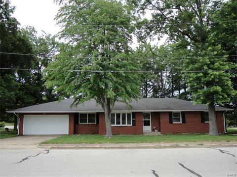 5 Laura St