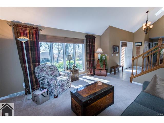105 La Salle Dr, Waynesville MO 65583