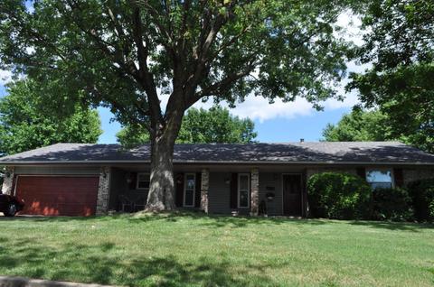 402 Samuel Ct