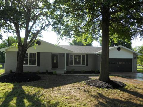 402 Samuel Ct