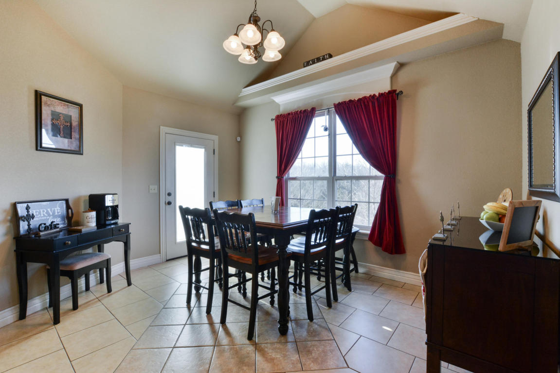 708 Santa Fe Dr