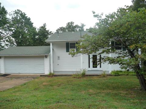 4 Hickory Dr