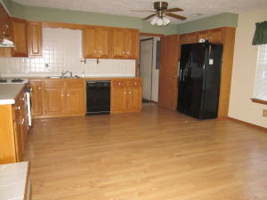27 Edgemont Dr