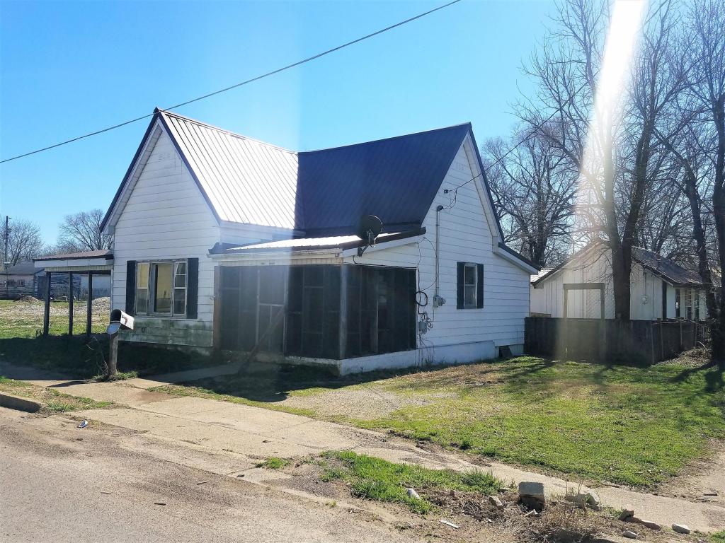 5077 County Road 1390