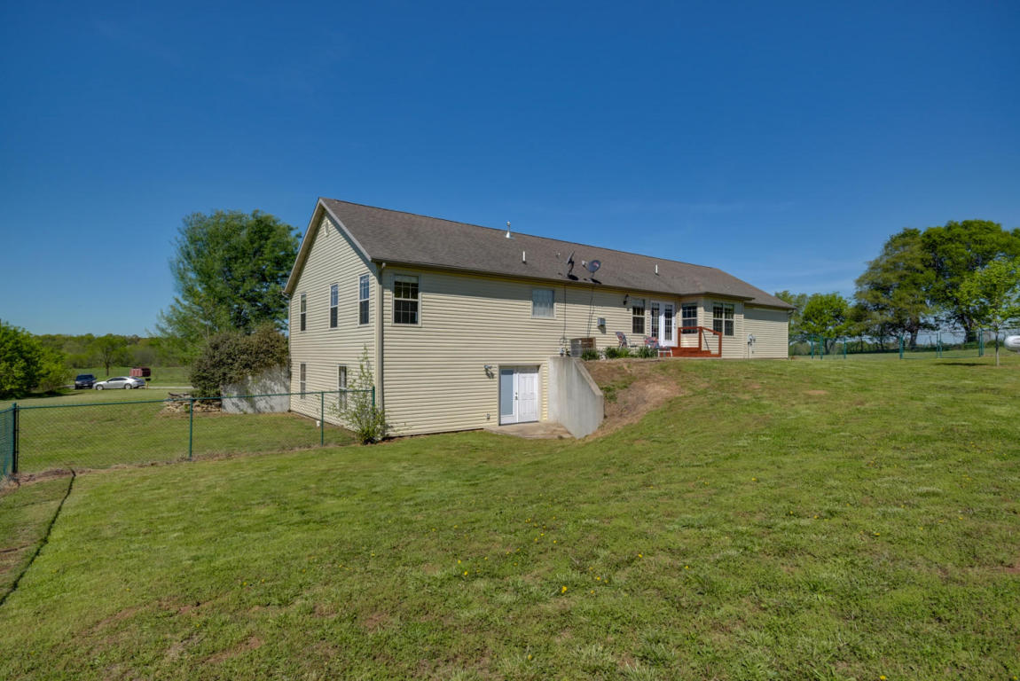 21285 Lawrence 2073