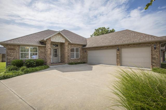 938 E Ozark Jubilee Rd