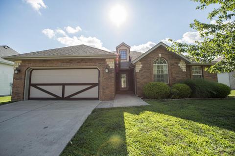 938 E Ozark Jubilee Rd