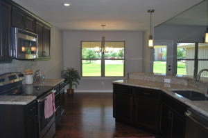 For Sale: 1103 N Gretchen St Nixa, MO 65714
