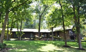 8202 Quail Ridge Ct