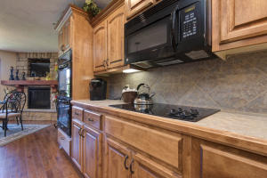 For Sale: 2407 W Crestwood Ozark, MO 65721