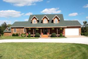 2450 Center Rd