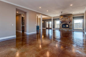 456 Terrell Valley Dr