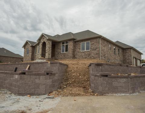 4372 E Kentbrook Dr