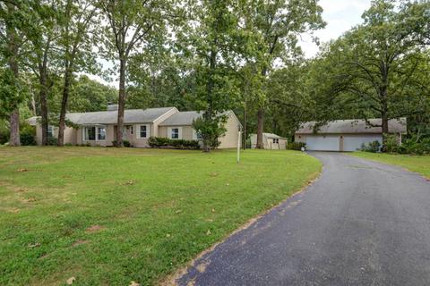 4372 E Kentbrook Dr