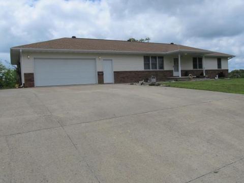 2605 Lee Anna Dr