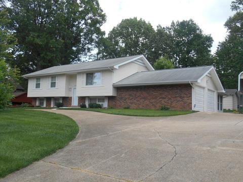 2105 Debra Dr