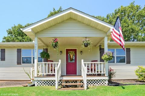 2105 Debra Dr