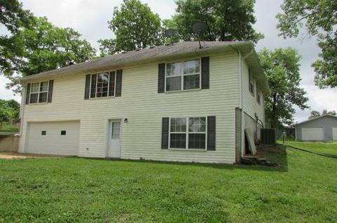 2105 Debra Dr