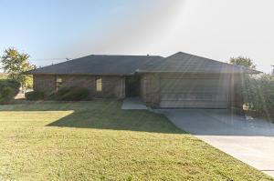 102 Grand Prairie Dr