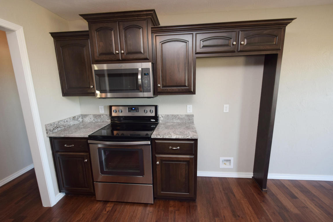 5689 W Alexa Ln