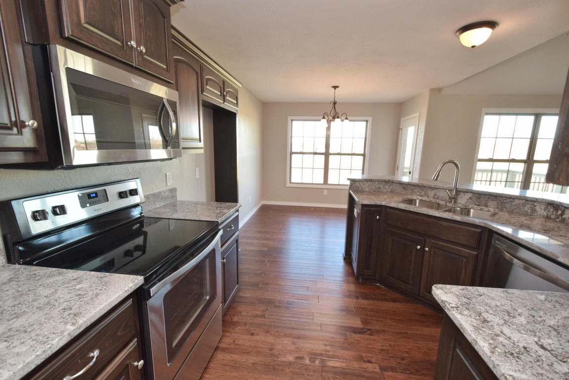 5689 W Alexa Ln