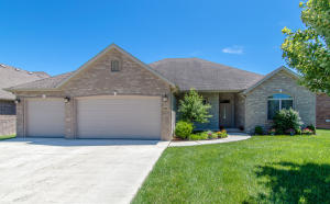 For Sale: 4416 E Ambrose Dr Springfield, MO 65802