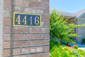 For Sale: 4416 E Ambrose Dr Springfield, MO 65802