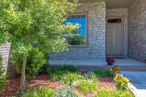 For Sale: 4416 E Ambrose Dr Springfield, MO 65802