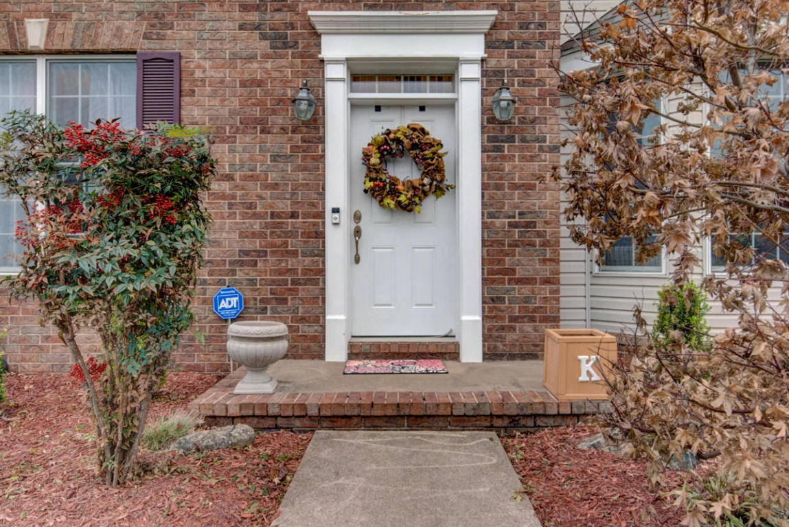 5578 S Parkhill