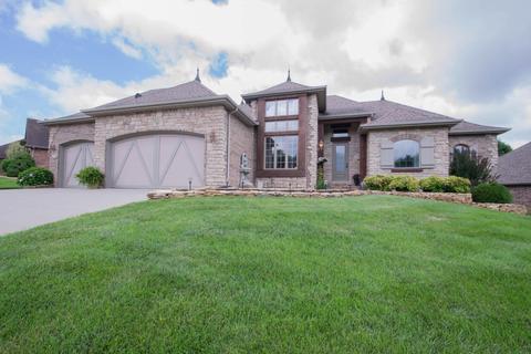 2622 S Forrest Heights Ave