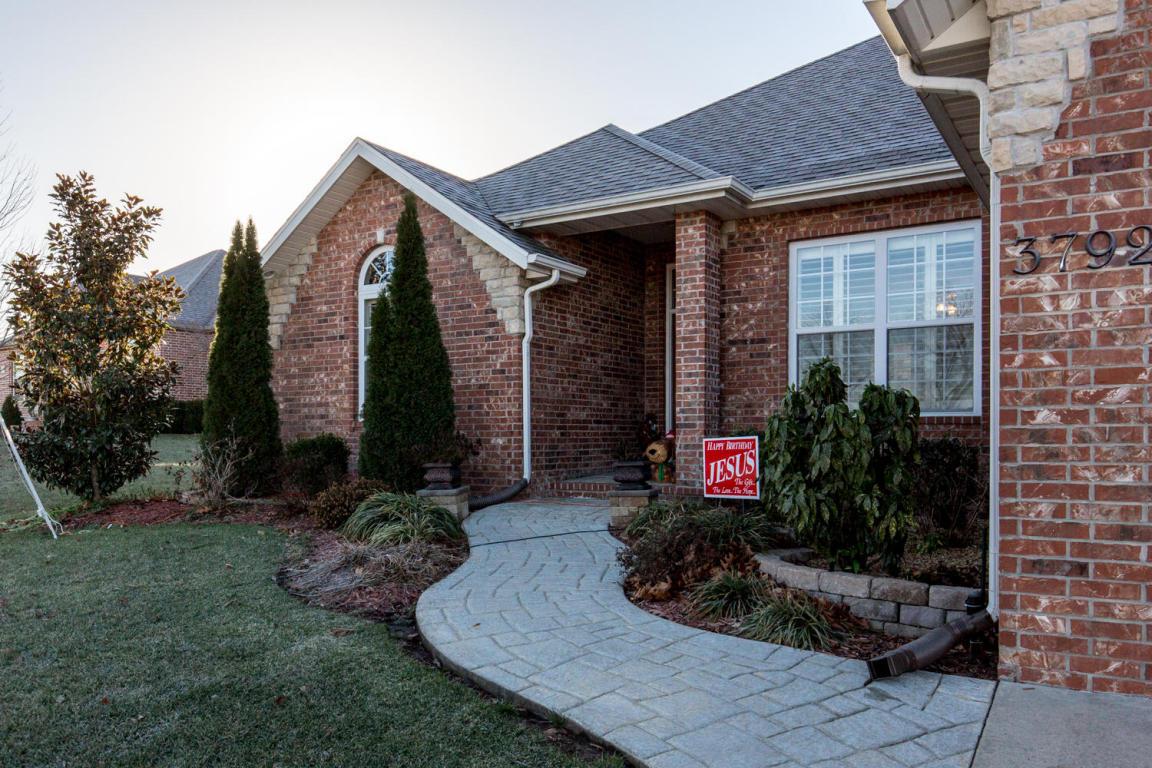 4515 W Cloverleaf Ter