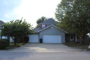 5337 S Aaron Ave